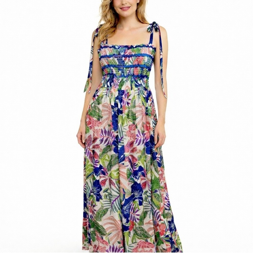 ANGIE Tropical Print Smocked Maxi Dress. Size Small